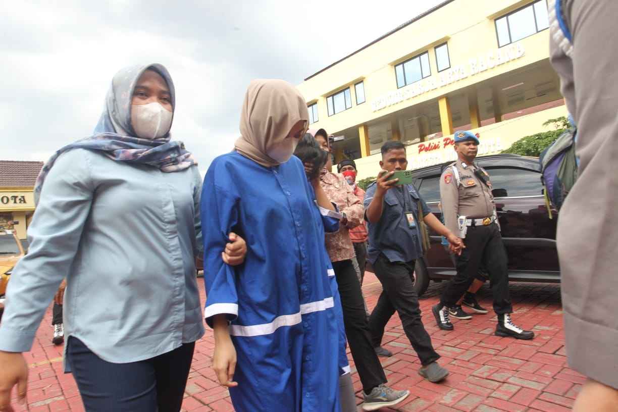 Selebgram yang promosikan situs judi on line di medsos pribadinya di ciduk polisi. SOFYANSYAH/RADAR BOGOR