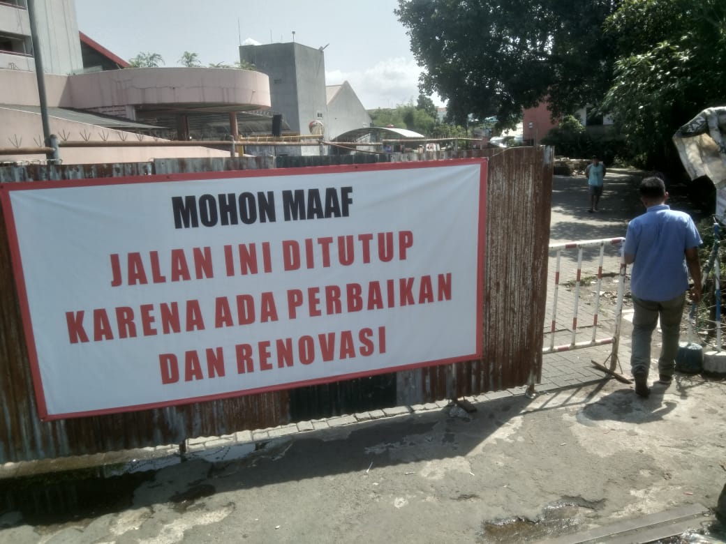 Pemerintah Kota Bogor bersama Pengelola Mall Jambu Dua, PT Graha Agung Wibawa akhirnya bersepakat untuk membuka kembali akses jalan menuju Pasar Jambu Dua. Sofyansyah/Radar Bogor