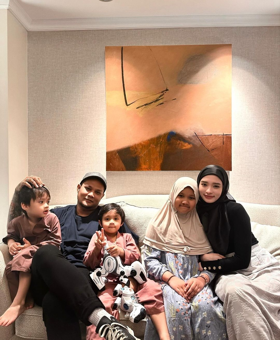 Inara Terpaksa Beberkan Perselingkuhan Suaminya Karena Situasi (sumber: IG @mommy_starla)