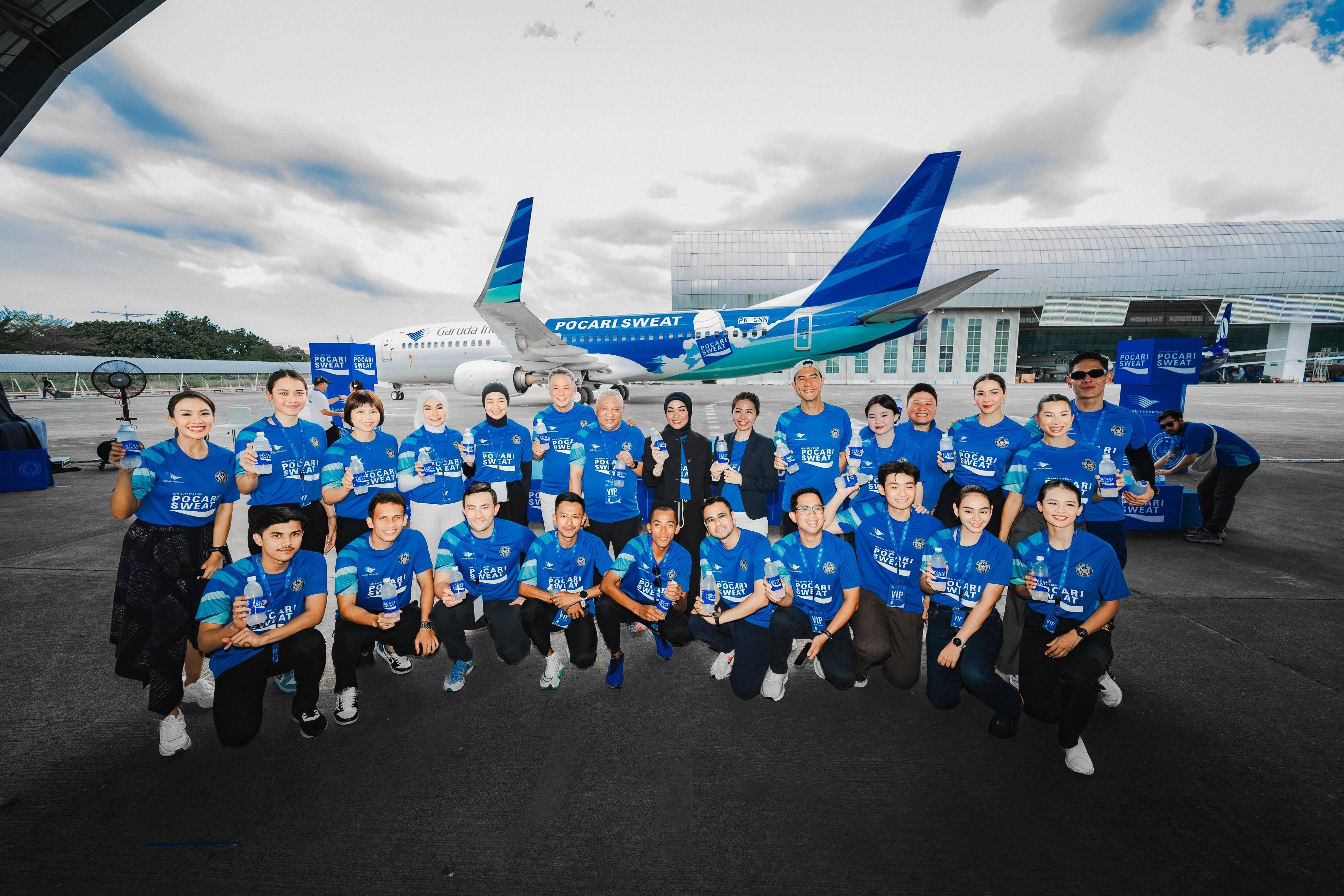 Pocari Sweat kolaborasi dengan Garuda Indonesia dan Kementerian Pariwisata dan Ekonomi Kreatif RI melalui kampanye #SweatToDiscover untuk mendukung perkembangan Sport Tourism di Indonesia.