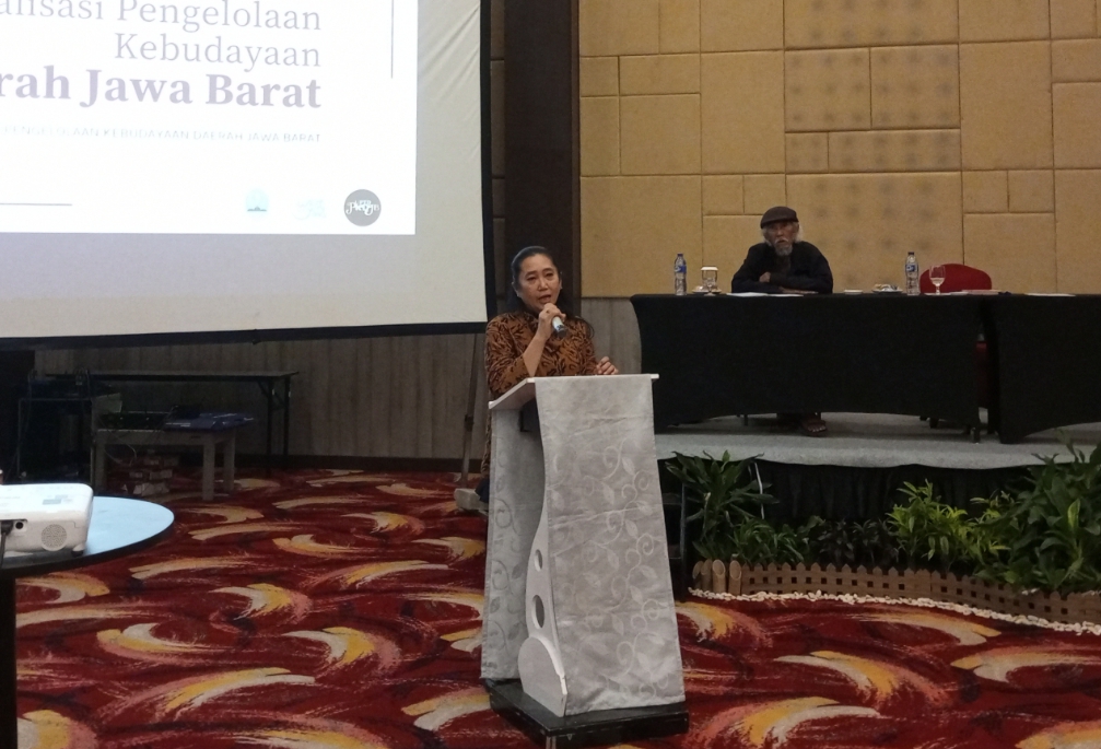 Anggota DPRD Jawa Barat (Jabar) Arsyanti Rozana mengajak masyarakat untuk ikut serta dalam menjaga warisan budaya Indonesia, khususnya Jabar. Fikri/Radar Bogor
