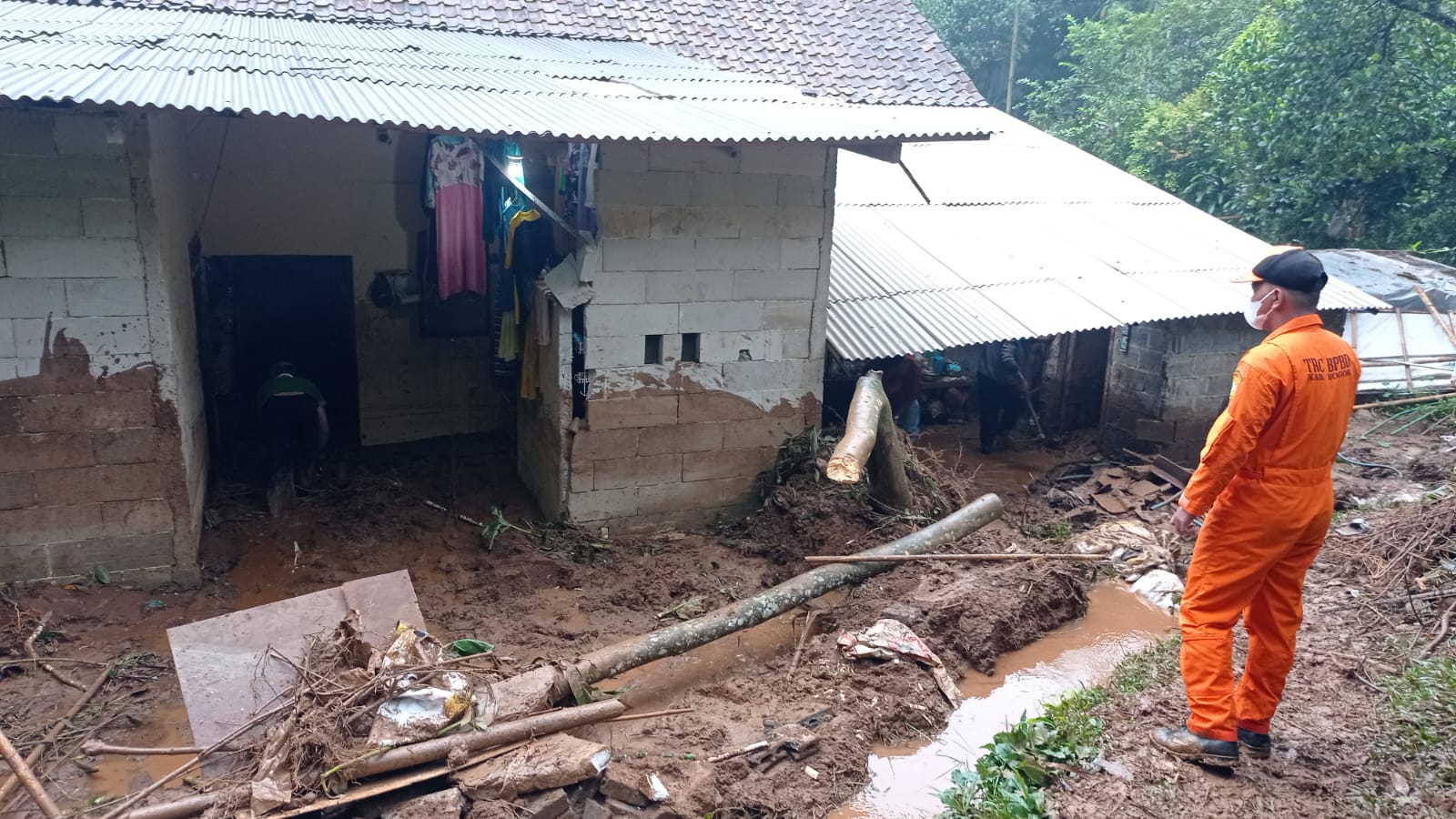 Kondisi rumah korban bencana longsor di Cijeruk, Kabupaten Bogor