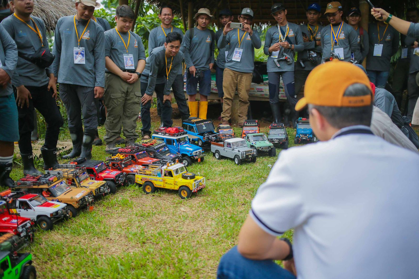 Wakil Wali Kota Bogor, Dedie A Rachim menutup kegiatan kompetisi Remote Control (RC) Adventure Trailing and Race Ngabuburit Dedie Rachim Cup 2024 di Bukit Pupay, Kelurahan Pamoyanan, Kecamatan Bogor Selatan yang dilangsungkan pada 23 - 24 Maret 2024.