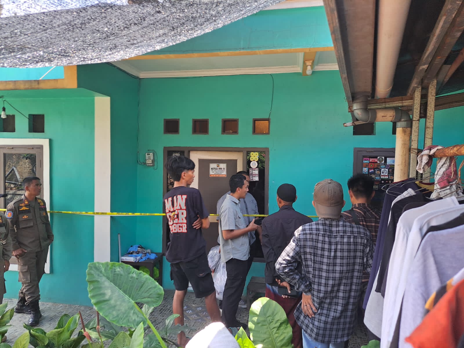 TKP kasus cekcok suami-istri di Kedung Waring, Kota Bogor. Fatur/Radar Bogor