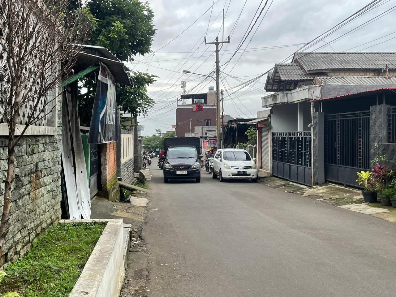 Jalan Alternatif Puncak di kawasan Megamendung, Kabupaten Bogor.
