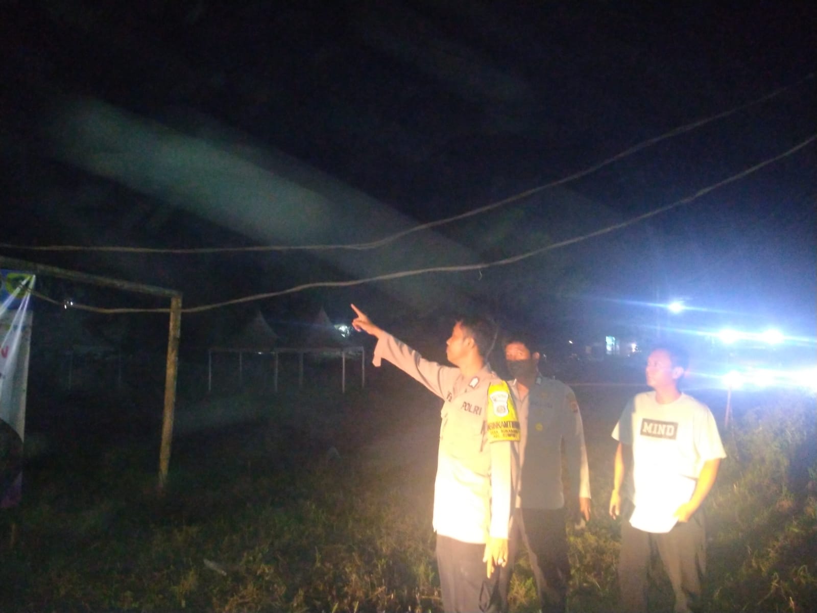 Pasar malam di Kecamatan Rumpin, Kabupaten Bogor ditutup polisi karena kedapatan mencuri listrik. Pelaksana pasar malam di sana tewas pun tersengat listrik. ﻿