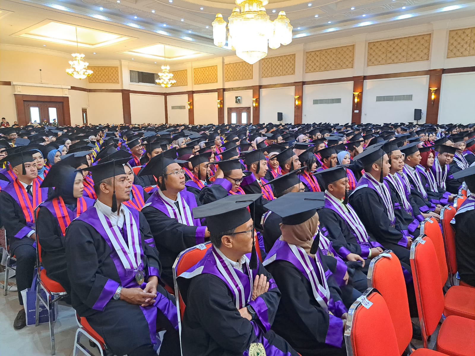 Universitas Pakuan alias Unpak Bogor menggelar Sidang Terbuka dan Wisuda Doktor, Ahli Madya, dan Sarjana gelombang I pada Rabu (6/3/2024). ﻿REKA/RADAR BOGOR