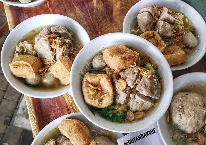 Bakso Reog yang berlokasi di Perumahan Bukit Cimanggu City (BCC), Jalan Bukit Cimanggu City Raya, Kelurahan Cibadak, Kecamatan Tanah Sareal, Kota Bogor.