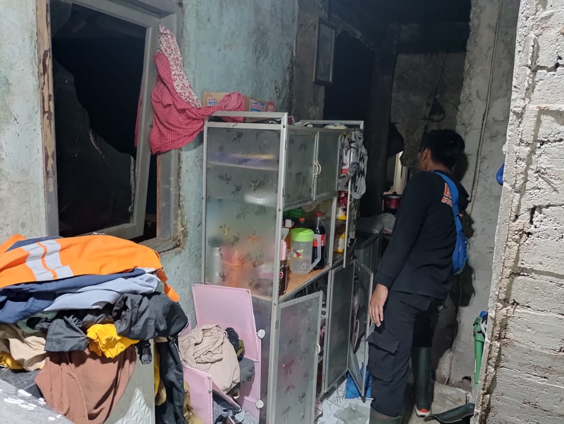 Kondisi rumah warga Kota Bogor akibat ledakan gas elpiji. IST