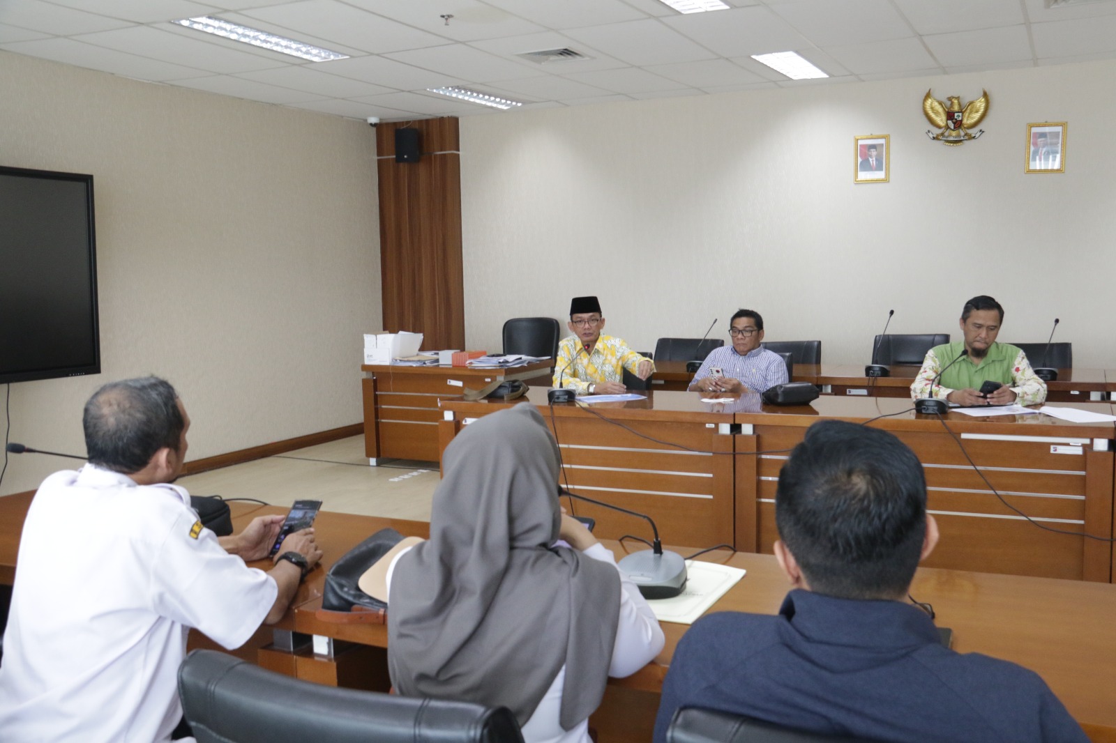 Komisi IV DPRD Kota Bogor menggelar rapat kerja dengan Dinas Kesehatan (Dinkes) dan RSUD Kota Bogor, jelang memasuki momen lebaran Idul Fitri 1445 H.﻿