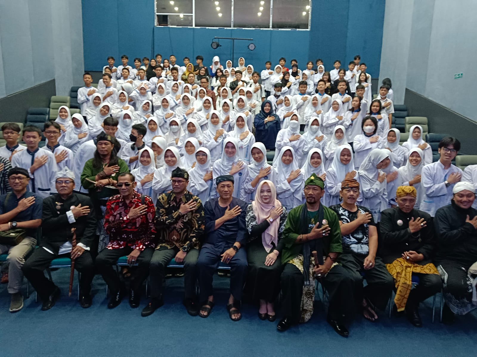 Sarasehan budaya tingkat SMP.