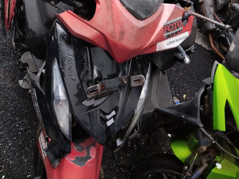 Kondisi motor wartawan foto korban tabrak lari angkot di Bogor.