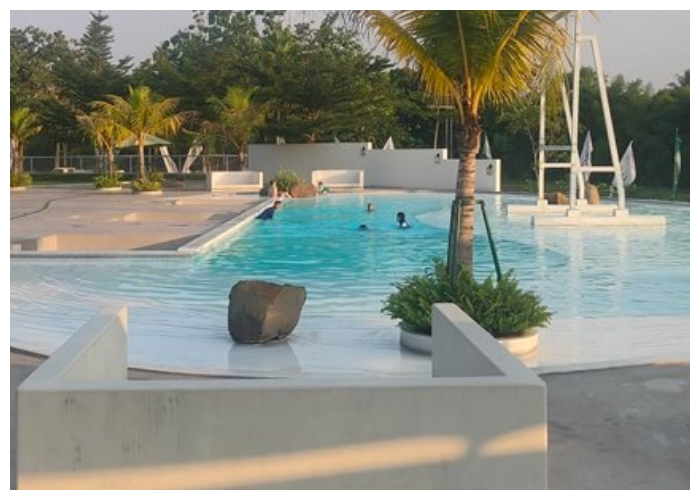 The Beach Grand Duta City yang berada di kawasan Perumahan Grand Duta City, tepatnya di Jl. GDC Boulevard, Desa Jabon Mekar, Kecamatan Parung, Kabupaten Bogor, Jawa Barat.