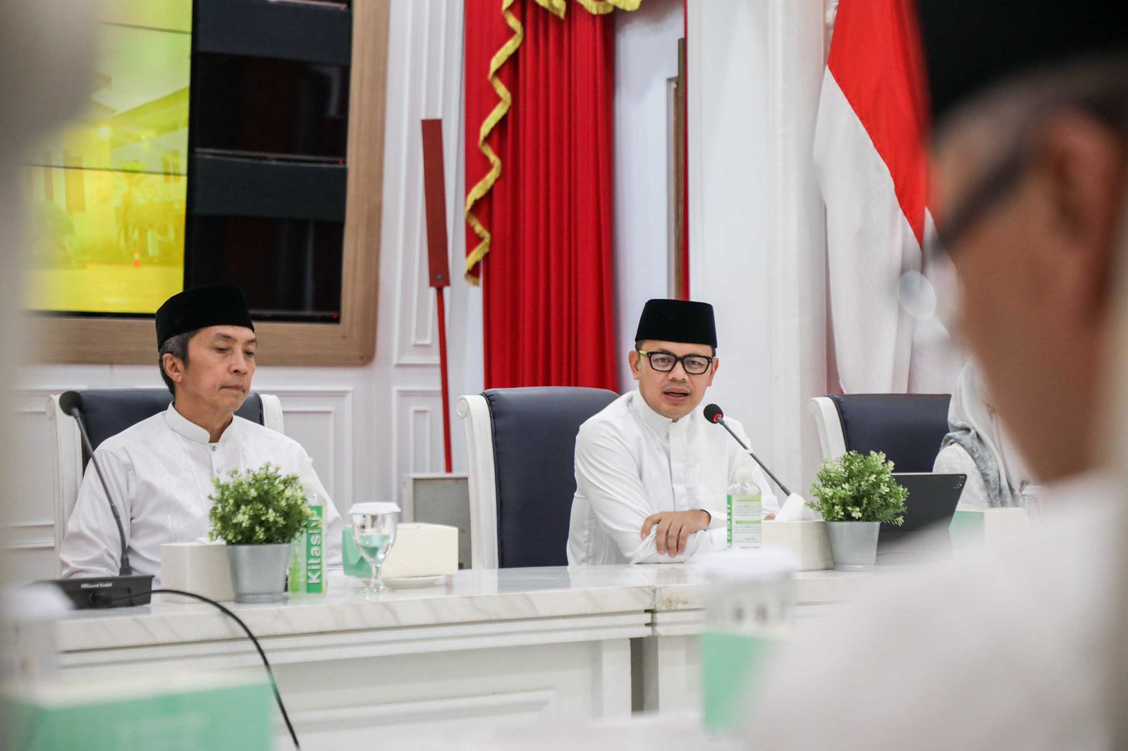 Briefing staf di akhir masa jabatannya, Wali Kota Bogor Bima Arya dan Wakil Wali Kota Bogor Dedie A Rachim, menitipkan sejumlah pesan kepada ASN di Kota Bogor.