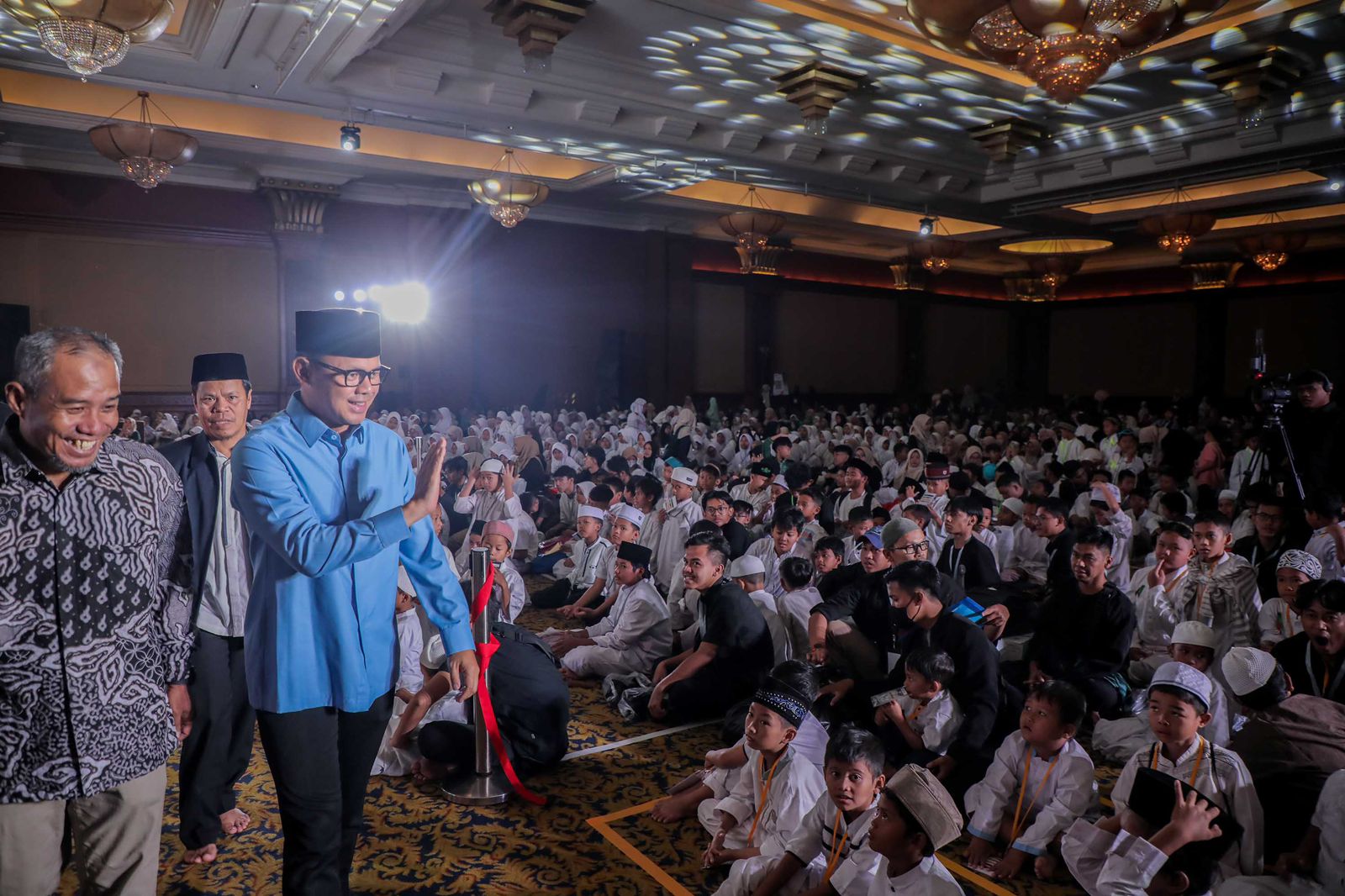 Wali Kota Bogor, Bima Arya menghadiri Yatim Fest dan wisuda akbar serta buka puasa bersama anak yatim dan penghafal Al-Qur