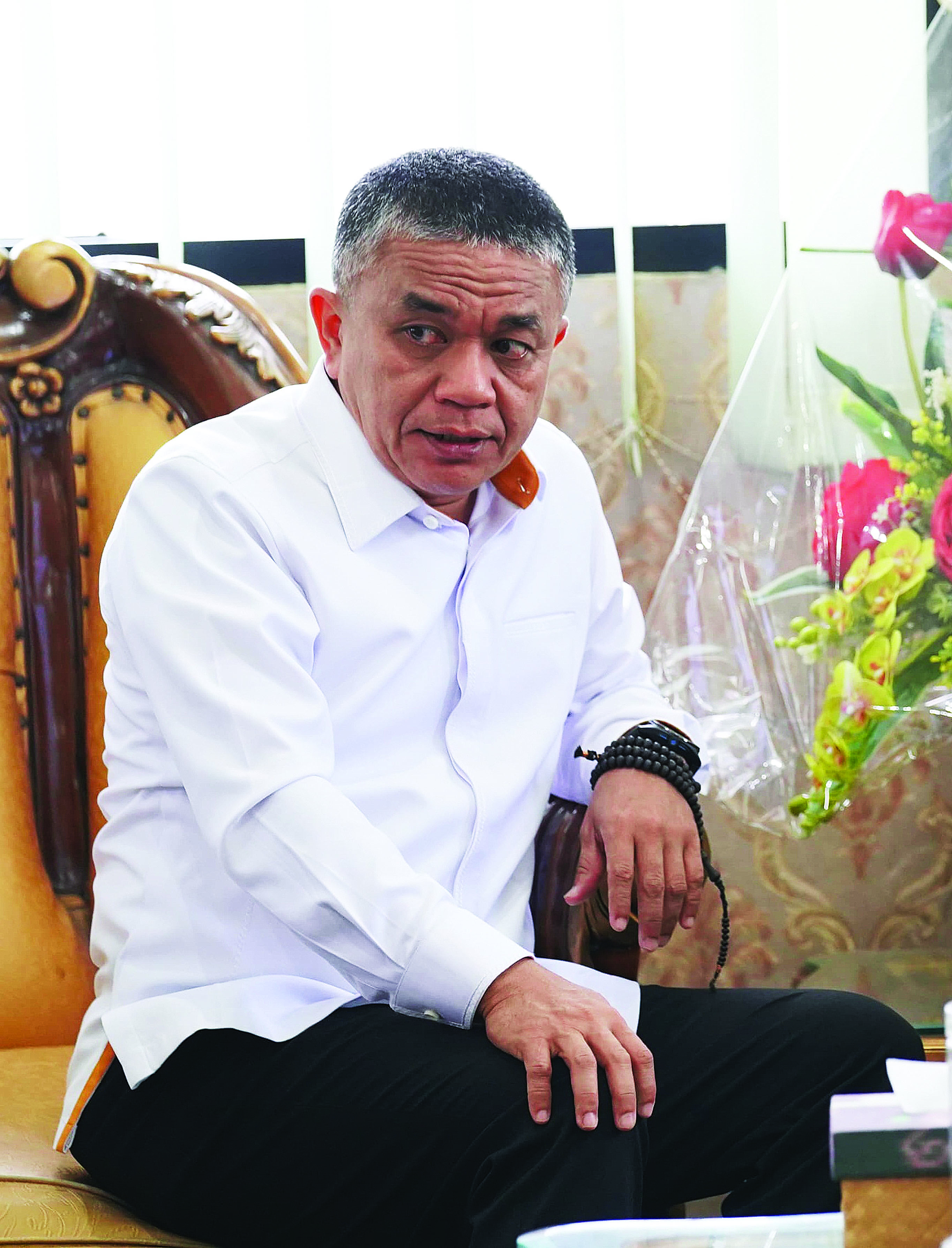 Wali Kota Palu Hadianto Rasyid kesal kinerja petugas angkut sampah mulai lambat bekerja
