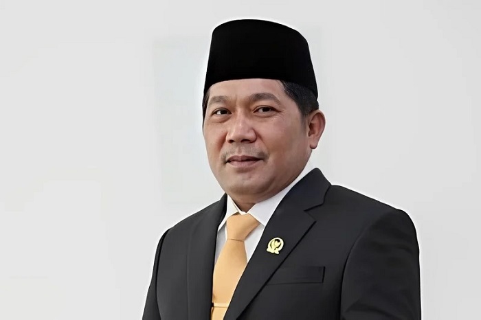 Anggota DPR RI Dapil Sulteng, Benyianto Tamoreka disanksi MKD DPR RI.