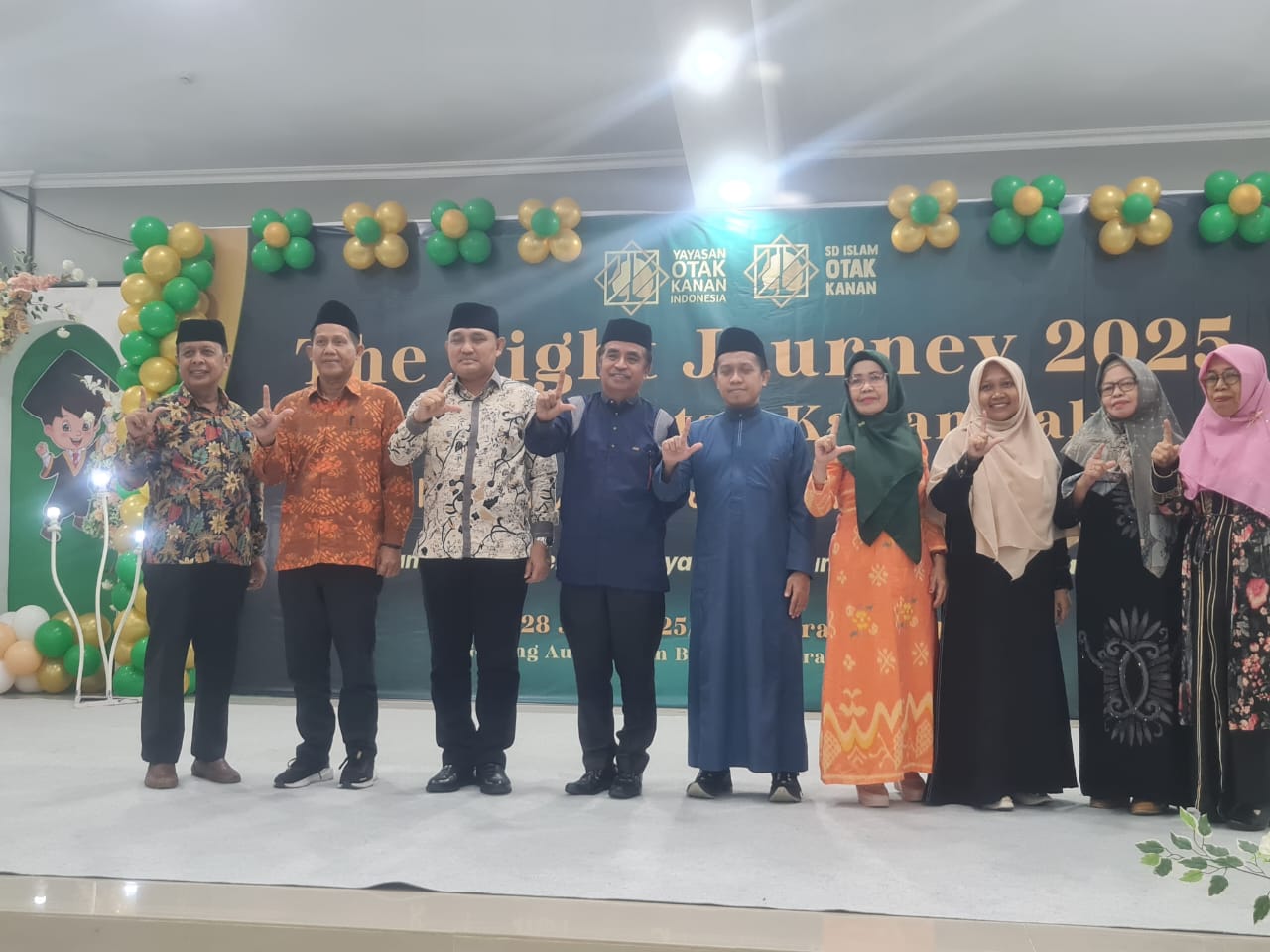 Asisten Administrasi Umum Sadly Lesnusa hadir mewakili Gubernur dalam kegiatan The Right Journey 2025 di Palu, Sabtu (28/6).