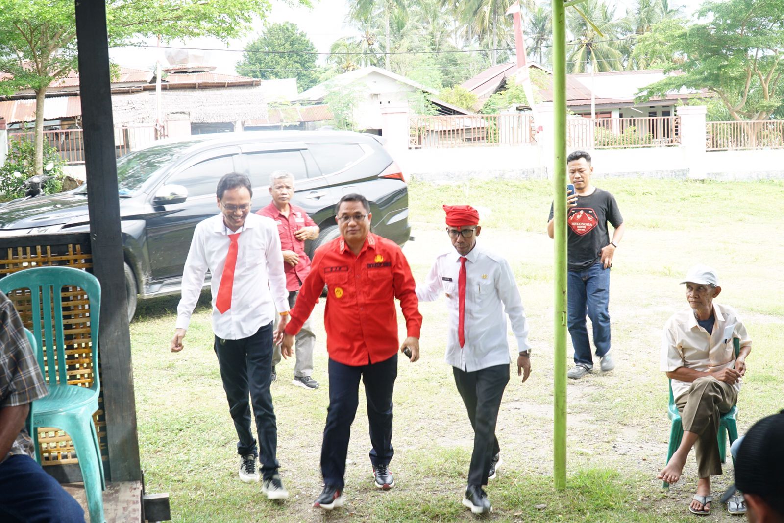 PROGRAM : Wabup Sigi, Samuel Yansen Pongi, secara resmi meluncurkan program Satu Sigi Tanata Tanambulava, Jumat (11/07/2025).(FOTO : ANGEL SUMBARA/RADAR PALU).