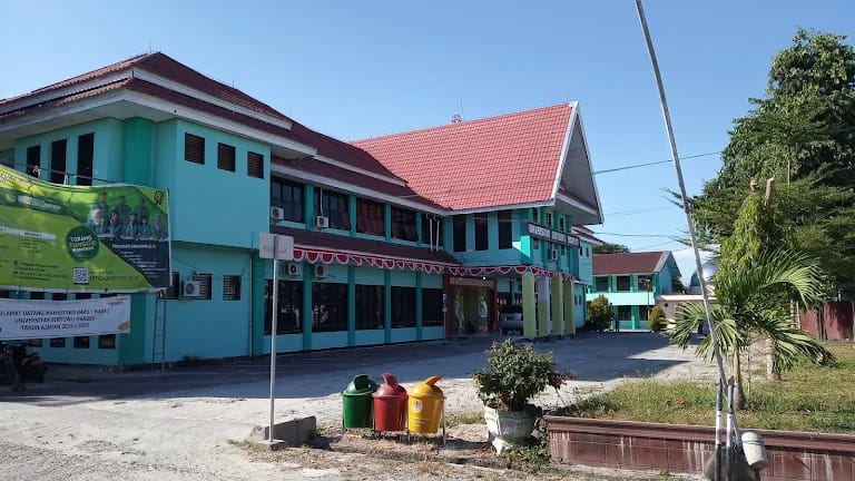TERANCAM : Kampus Unsimar Poso.(FOTO : ISTIMEWA/RADAR PALU).
