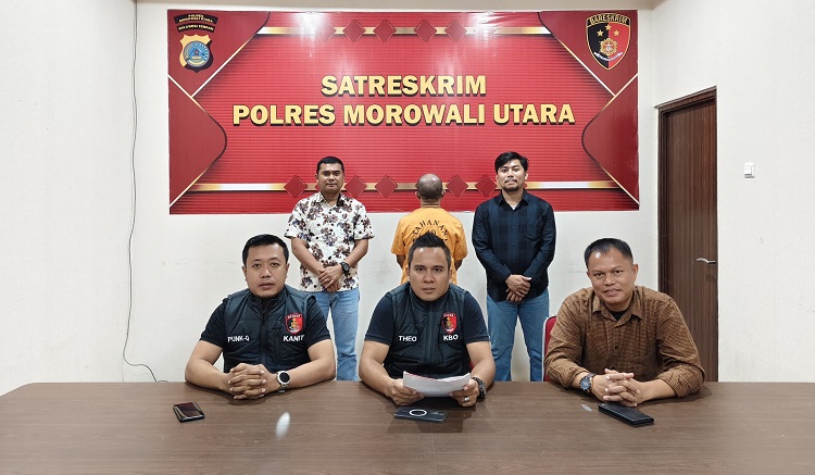 BERI KETERANGAN : Satreskrim Polres Morut menggelar ekspos tersangka kasus penggelapan dana Rp1,8 miliar, Jumat (8/8/2025).