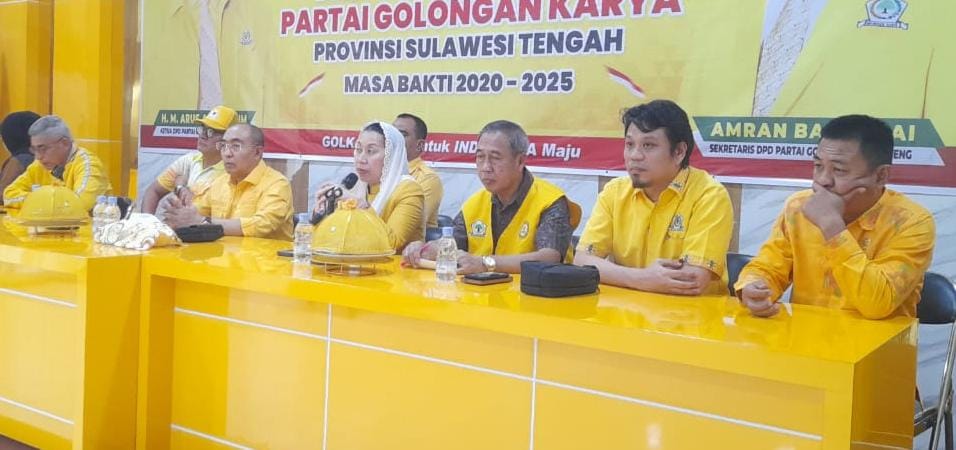SUDAH 100 PERSEN : Konferensi Pers persiapan Musda DPD Partai Golkar Provinsi Sulawesi Tengah, Minggu (17/8/2025).