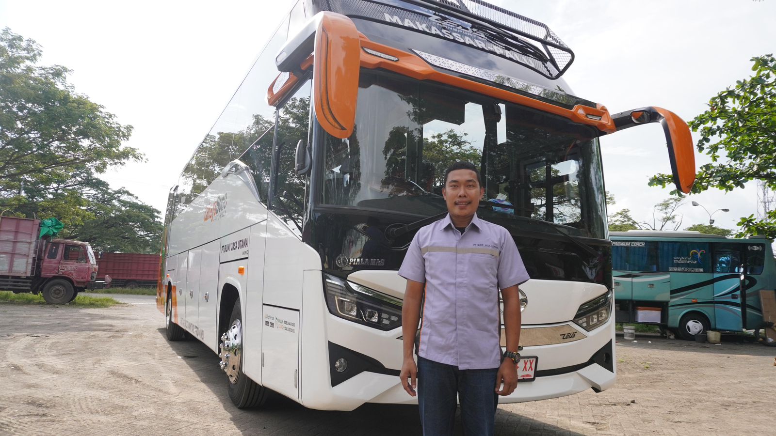 BERI PROMO:  Bus Cahaya Bone kini semakin terjangkau dengan adanya Promo Kemerdekaan. Calon penumpang bisa mendapatkan potongan tiket sebesar 10 persen.
