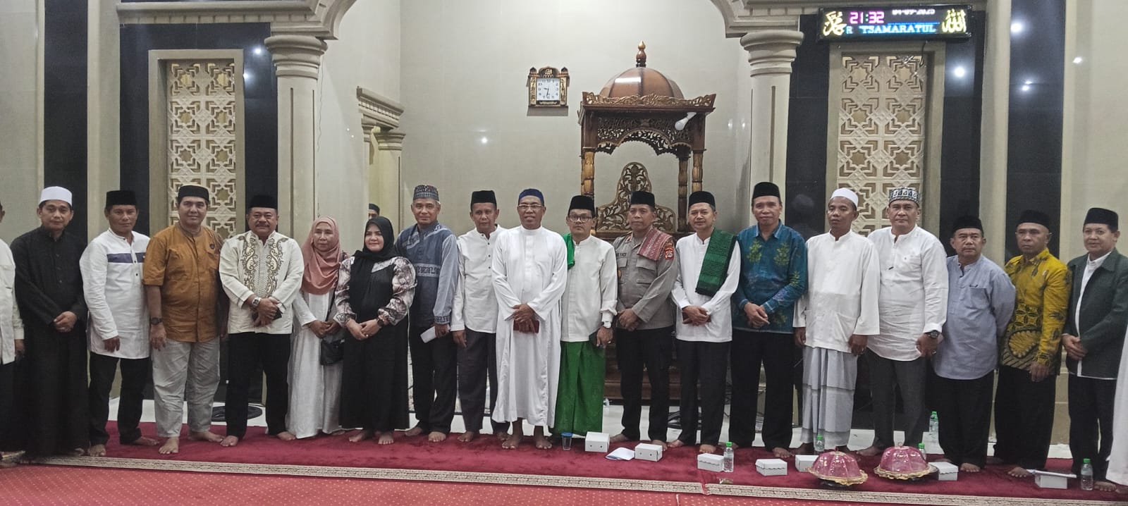 MAULID : Wabup Touna, Hj. Surya Lapasiri menghadiri peringatan Maulid Nabi Muhammad SAW 1447 Hijriyah, Kamis (04/09/2025). (FOTO: HERIYANTO LIMAHU/RADAR PALU).