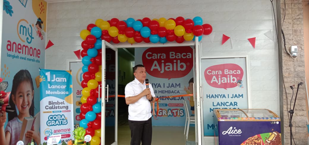 PUNYA HARAPAN: Wali Kota Palu, Hadianto Rasyid saat menyampaikan sambutan saat membuka My Anemone pada Minggu (7/9/2025).