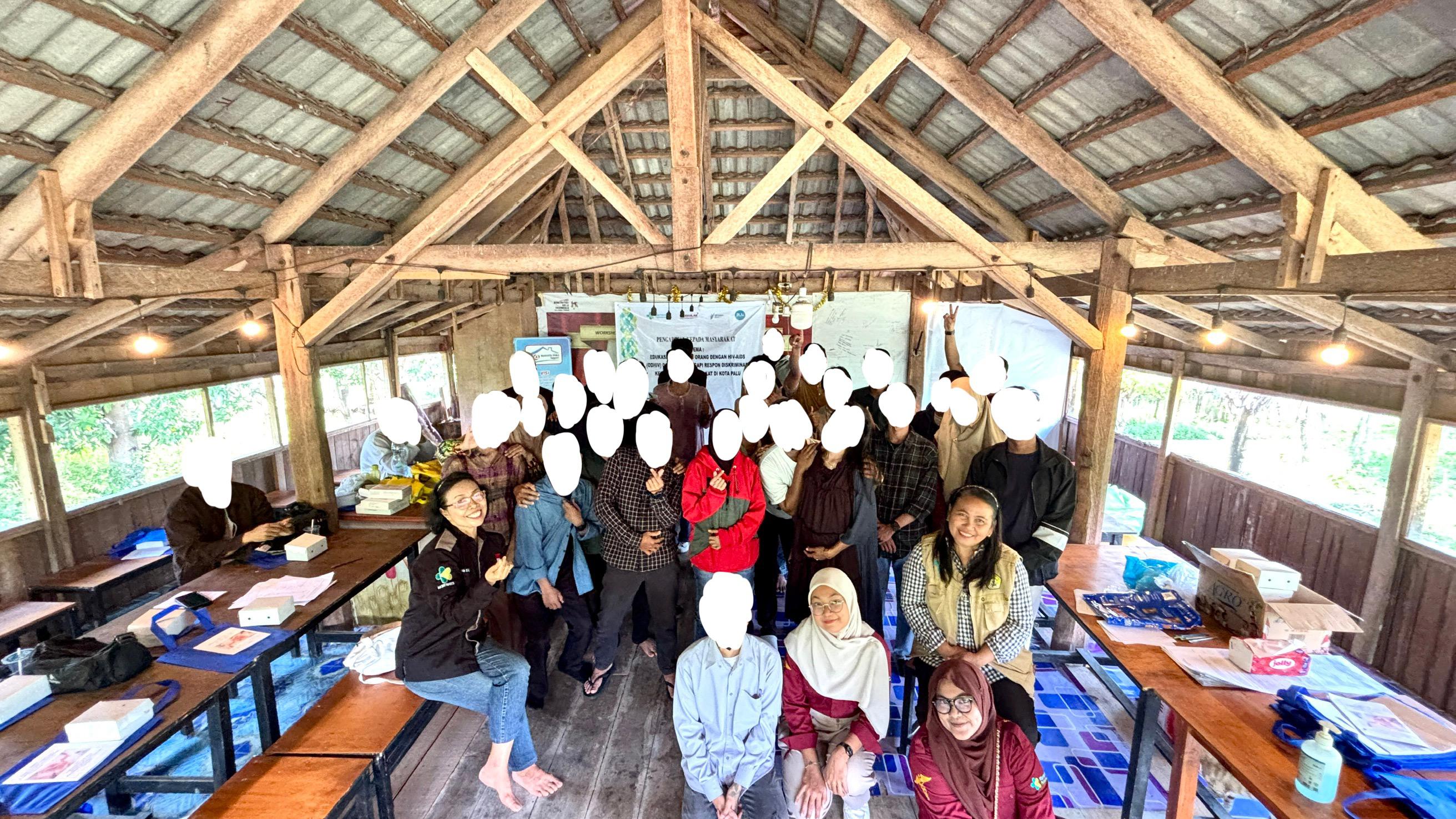 LAWAN DISKRIMINASI : Kegiatan pengabdian kepada masyarakat di Yayasan Banuata Pura Support, di Kelurahan Tondo, Kota Palu, Sabtu (6/9/2025) hingga Minggu (7/9/2025).