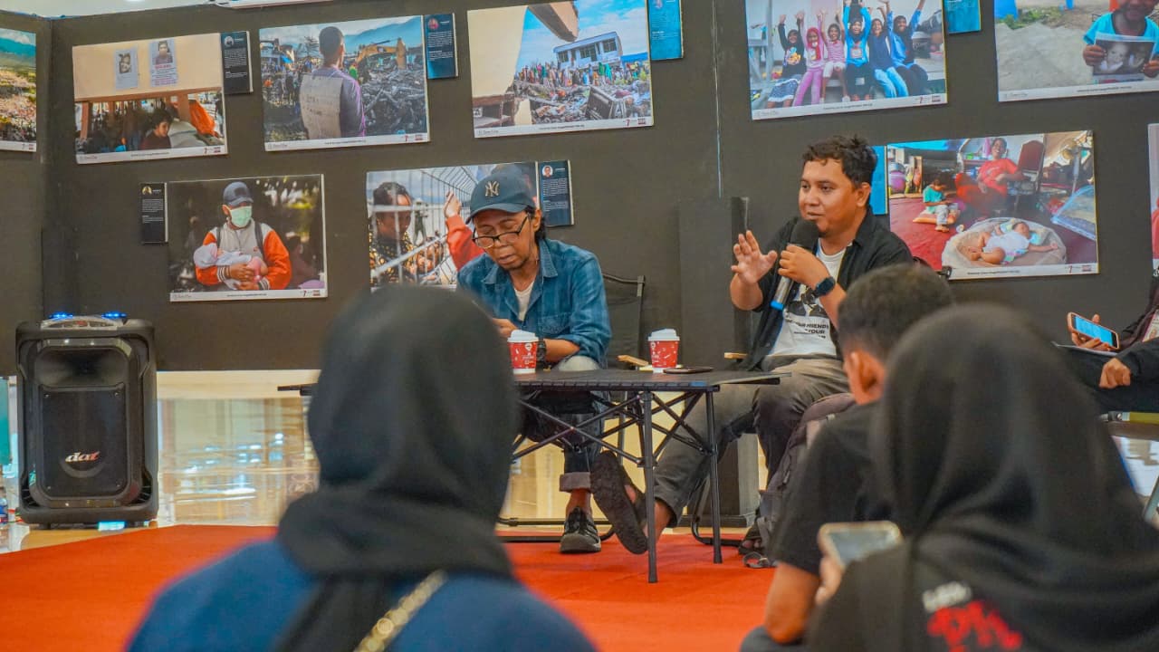 MENGENANG 28 SEPTEMBER 2018: Diskusi yang membahas kebencanaan dan etika liputan, Senin (15/9) di Palu Grand Mall (PGM).