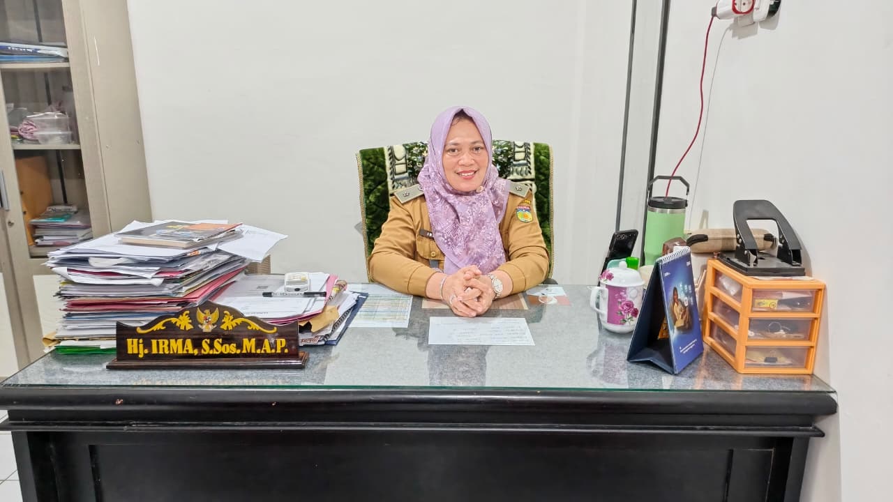 Lurah Birobuli Selatan, Irma, S.Sos., M.A.P.,