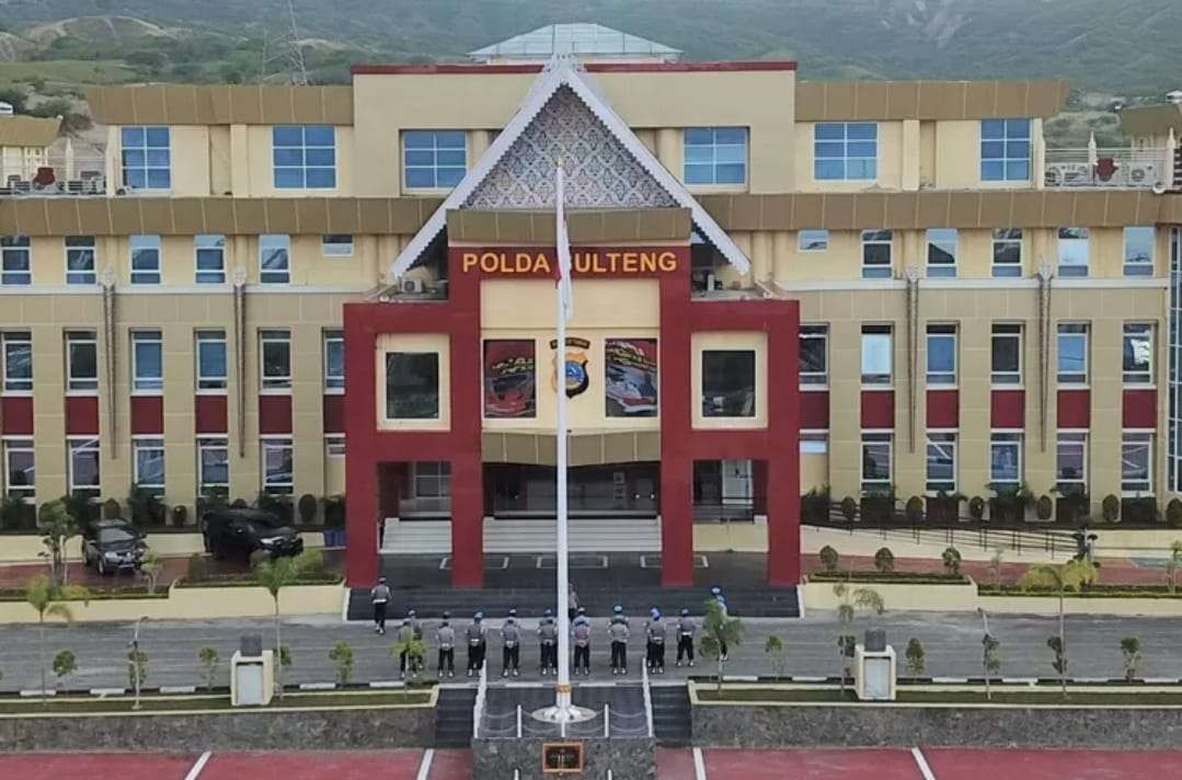Gedung Polda Sulteng