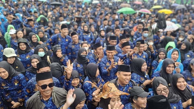 ILUSTRASI P3K Kota Palu saat menerima surat keputusan (SK) beberapa waktu lalu.