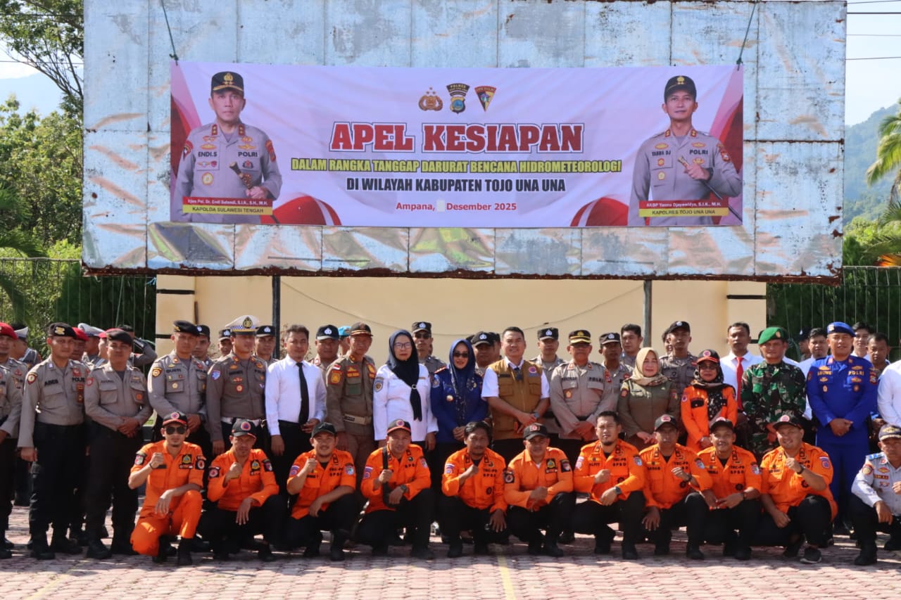 SIAGA : TNI, Polri, hingga Pemkab Touna siaga hadapi bencana, di Mako Polres Touna, Rabu (5/11/2025).(FOTO: HERIYANTO LIMAHU/RADAR PALU).