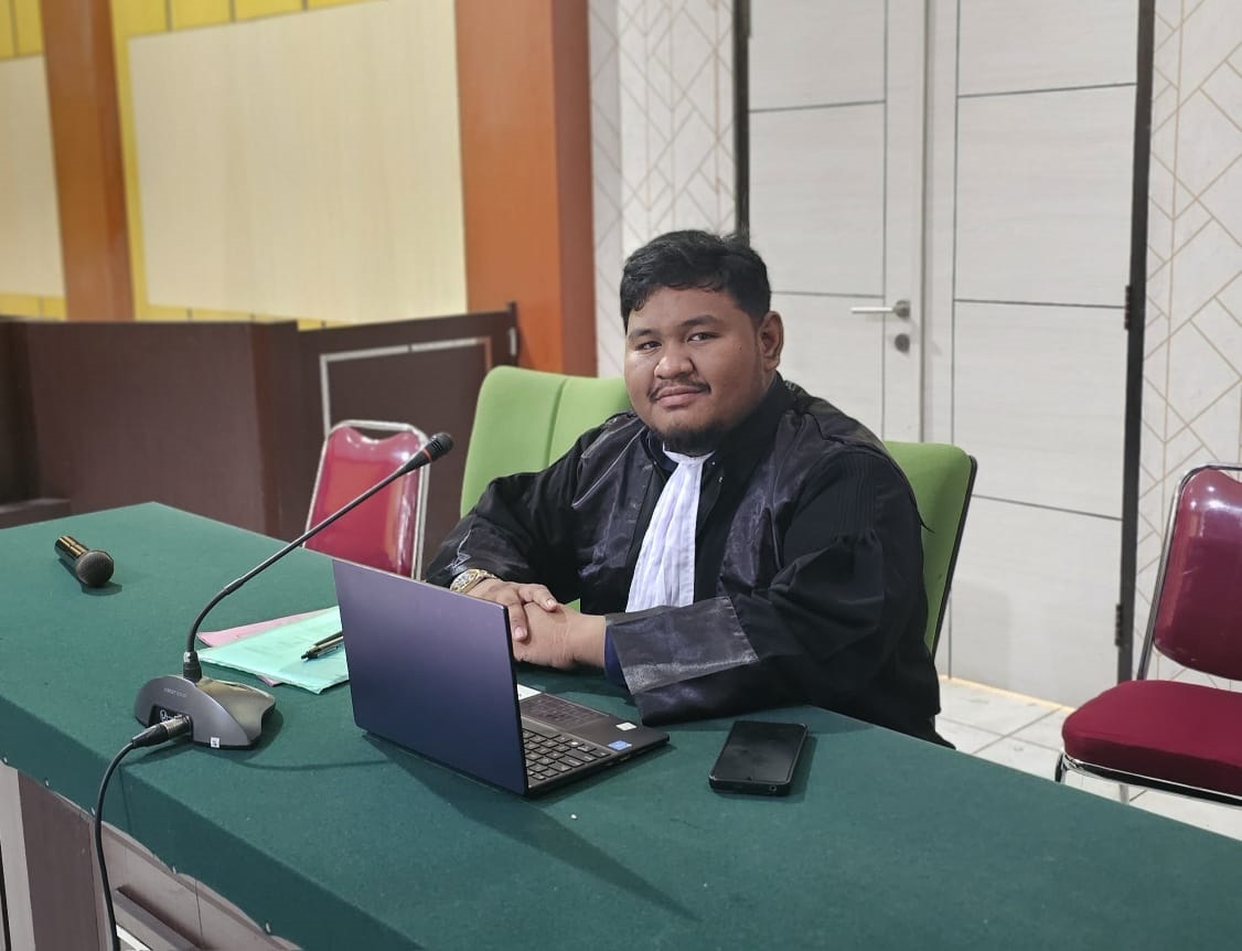 DAMPINGI GURU: Sekretaris LKBH PGRI Kota Palu, Ray Ichtiar Basya SH.