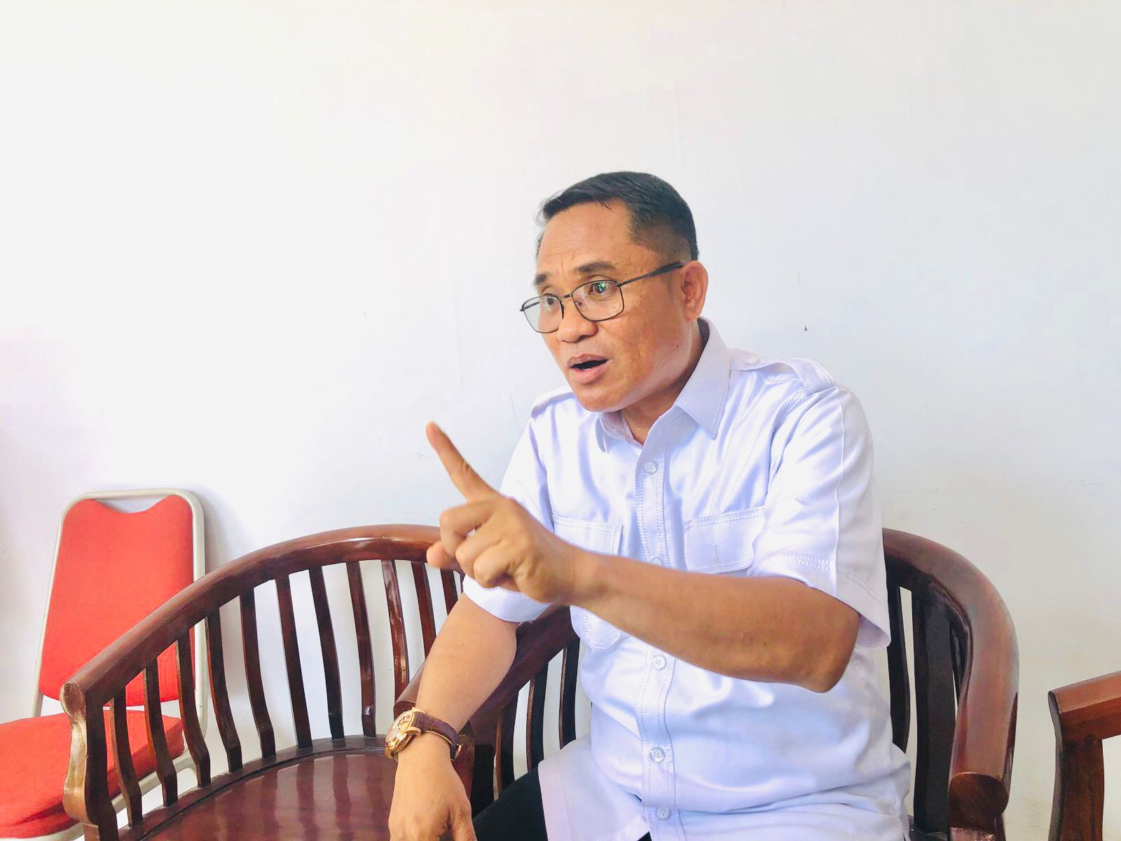 Samuel Yansen Pongi (FOTO: ANGEL SUMBARA/RADAR PALU).