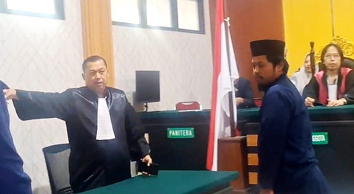 VONIS : Suasana pembacaan putusan perkara pembunuhan di Pengadilan Negeri Palu, Rabu (12/11/2025).