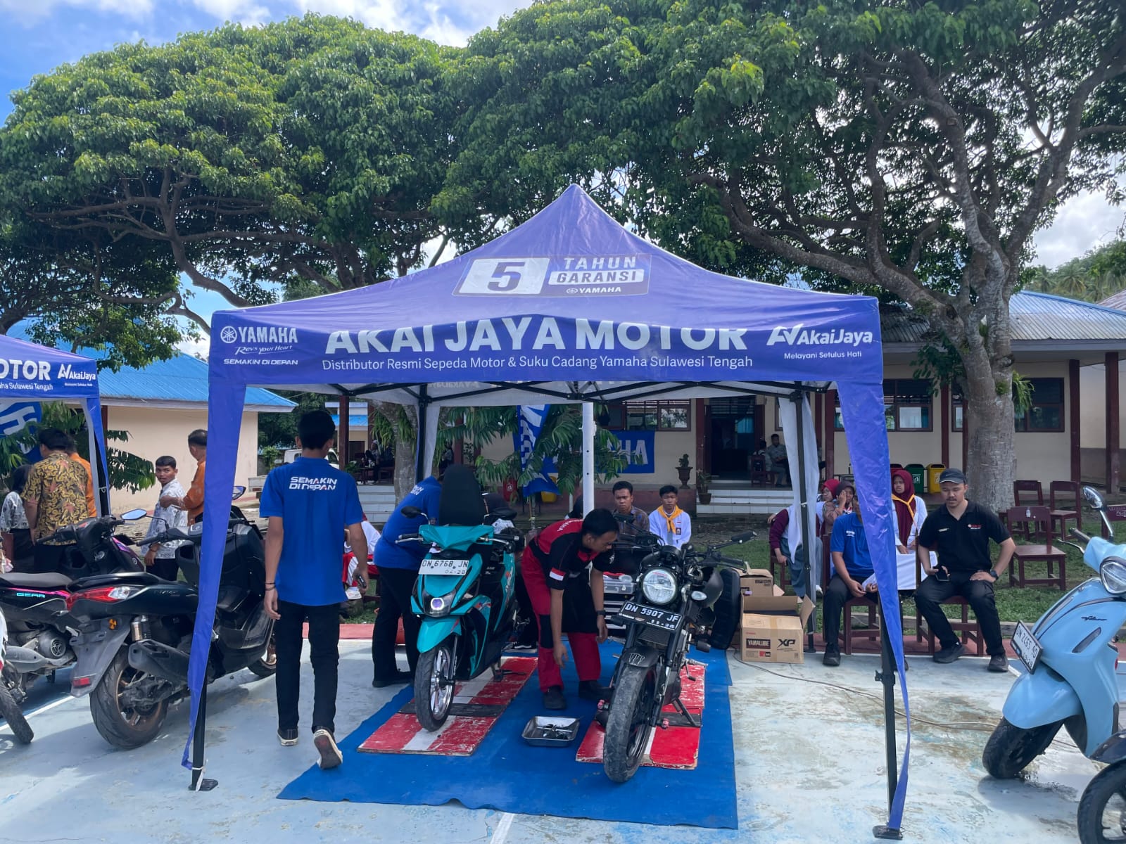 TEBAR SEMANGAT KREATIF : Program Yamaha Fazzio Goes To School hadir di SMAN 1 Dampelas, Kamis 20 November 2025.