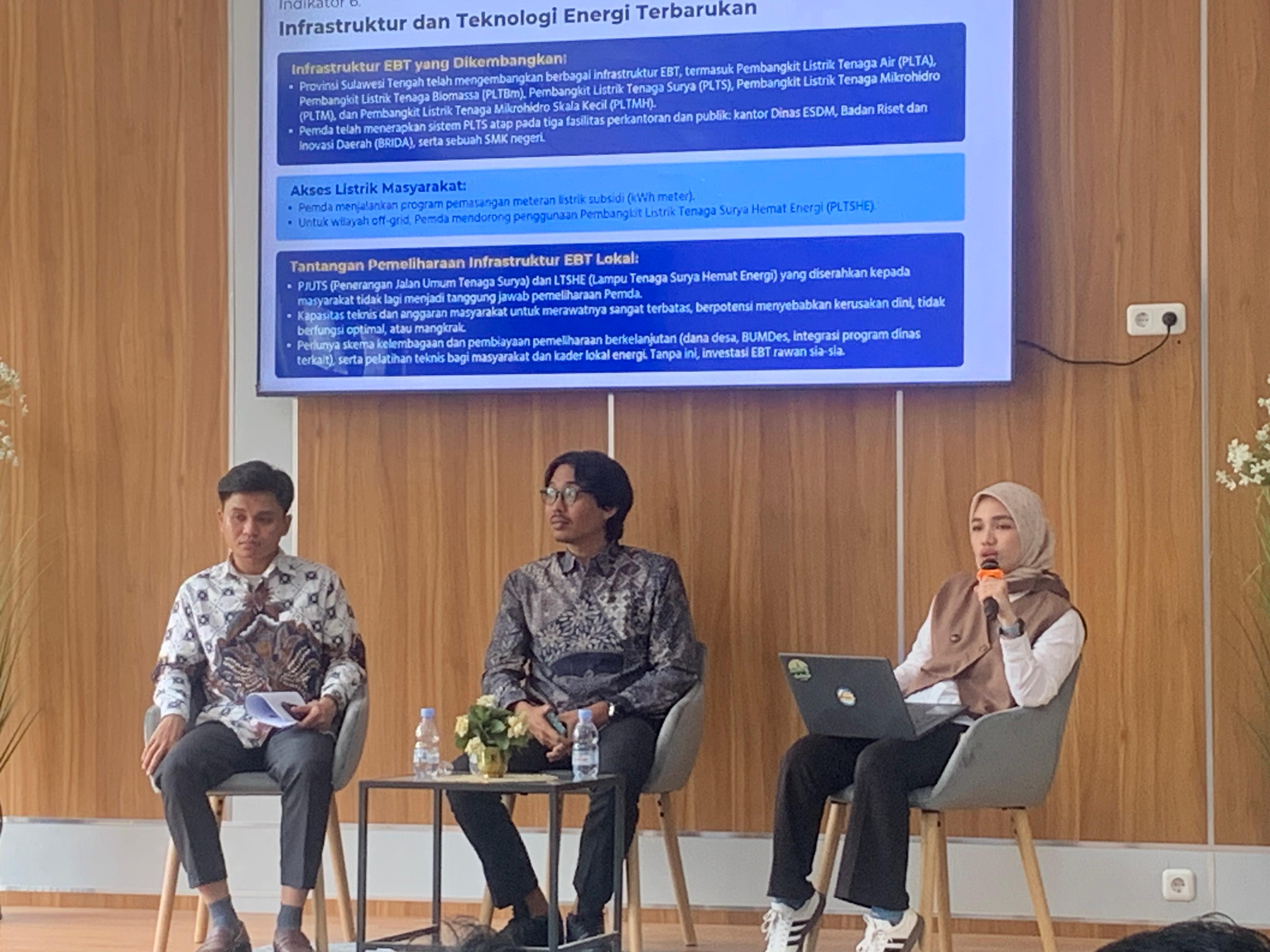 TRANSISI ENERGI BERKELANJUTAN: Kegiatan diskusi publik kolaborasi lintas sektor dan daerah yang digelar di Palu.