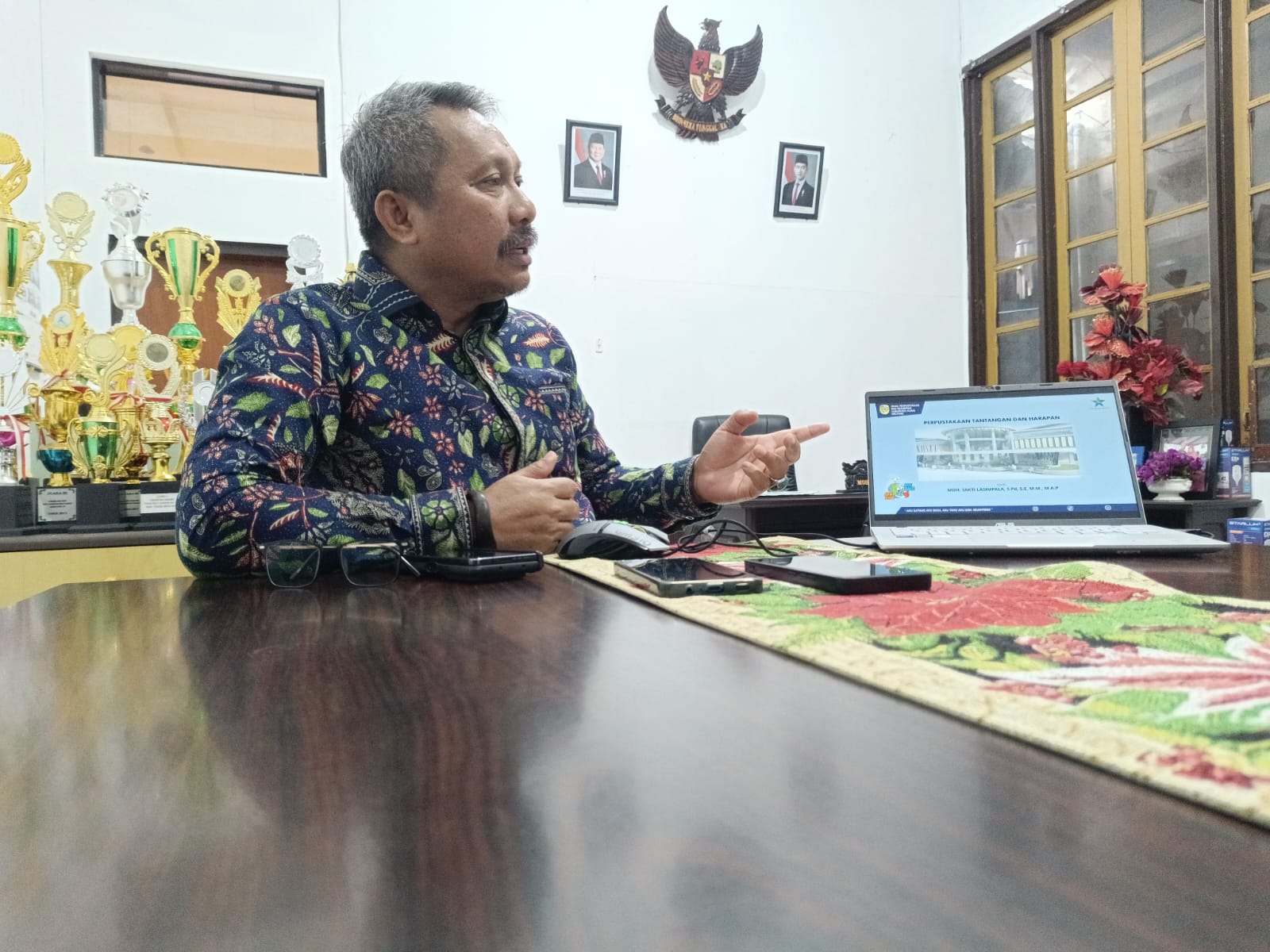 KEPALA : PPK yang juga selaku Kepala Dispusarda Parimo, Sakti Lasimpala.(FOTO: ROY LASAKKA/RADAR PALU).