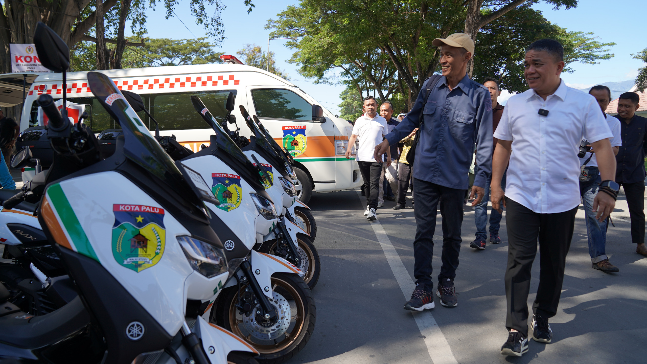ILUSTRASI: Penyerahan Ambulance beberapa waktu yang lalu.