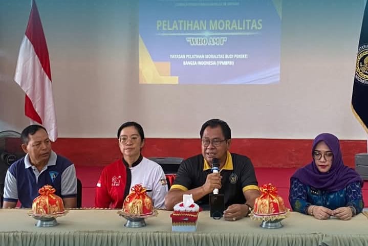 PELATIHAN: Lapas Kelas IIB Ampana melakukan Pelatihan Moralitas dengan tema &ldquo;Who I Am&rdquo; yang berlangsung di Aula Sivia Lapas Setempat, Selasa (9/12/25).(FOTO: HERIYANTO LIMAHU/RADAR PALU).