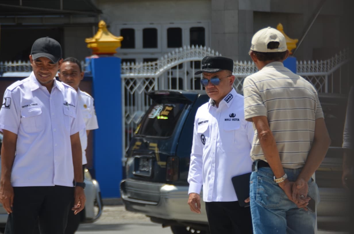 PENGEMBANGAN INFRASTRUKTUR : Peninjauan sejumlah proyek pembangunan dari Pemrintah Kota Palu yang sementara jalan pengerjaanya.