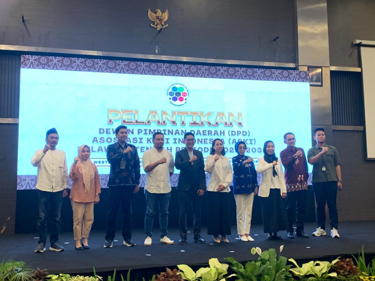 EMBAN AMANAH : Pelantikan Dewan Pimpinan Daerah (DPD) pengurus Asosiasi Kopi Indonesia (ASKI) Sulawesi Tengah Periode 2025-2030, Jumat (12/12/2025).