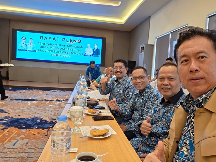 Jajaran pengurus Apindo sulteng hadir dalam rapat pleno yang dipimpin Ketua DPP Wijaya Chandra.
