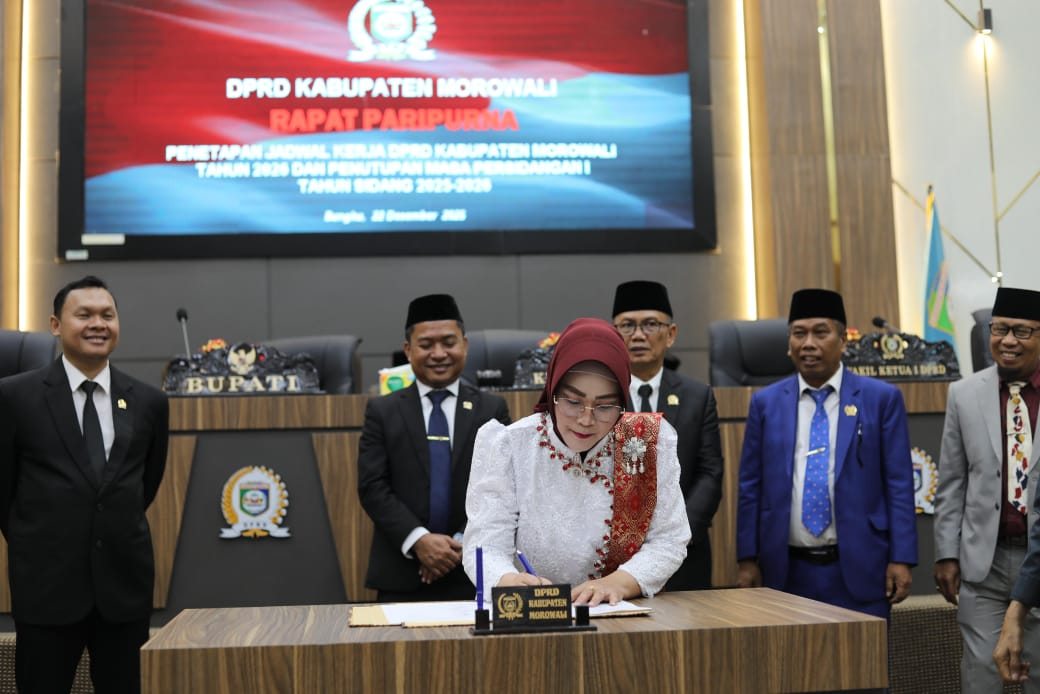PENUTUPAN: DPRD Morowali menggelar rapat penutupan masa sidang tahun 2025-2026.(FOTO: SUPRIYONO/RADAR PALU).