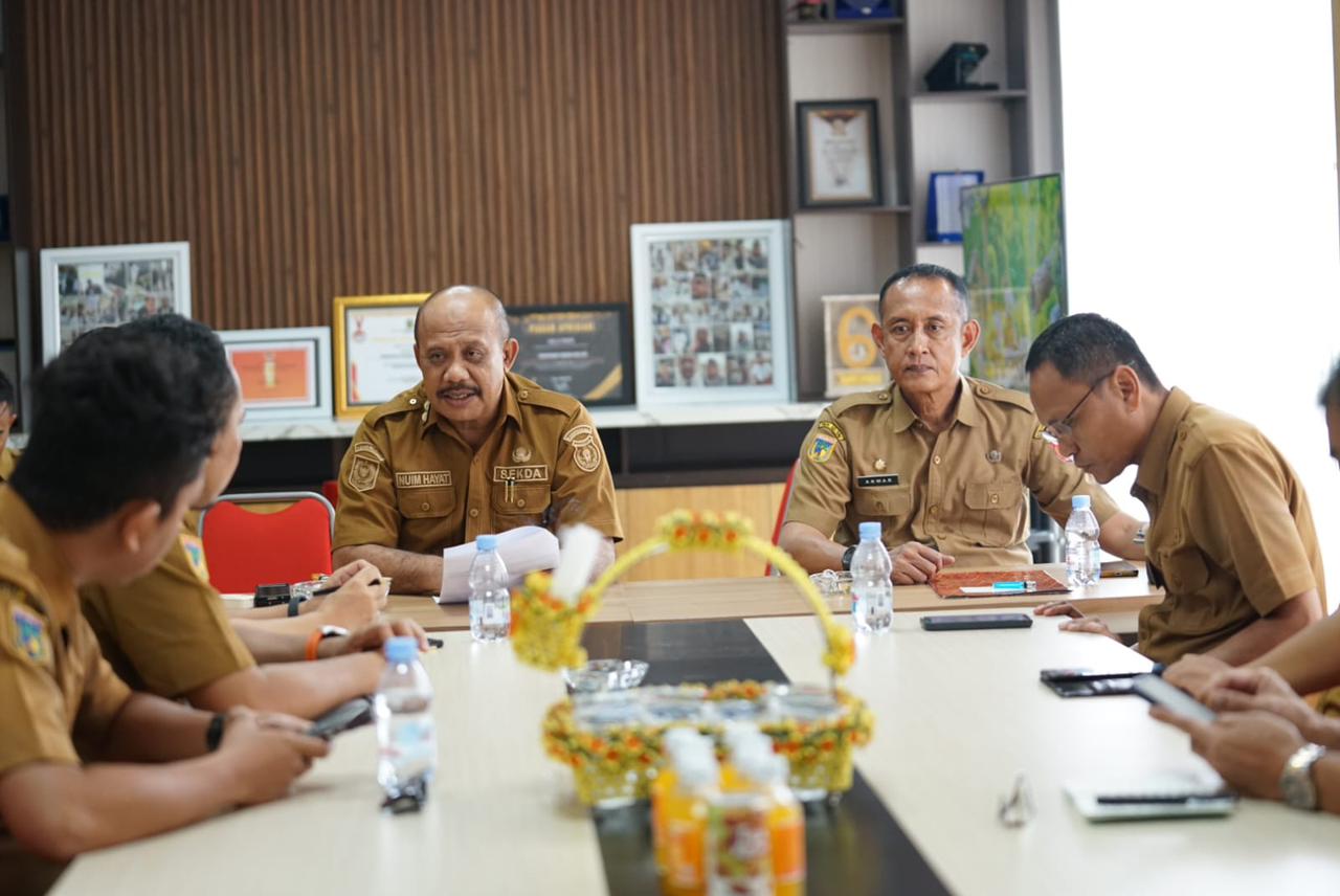 EVALUASI: Pemkab Sigi, melakukan evaluasi menyeluruh terhadap kesiapan UMKM berbasis digital.(FOTO: ANGEL SUMBARA/RADAR PALU).