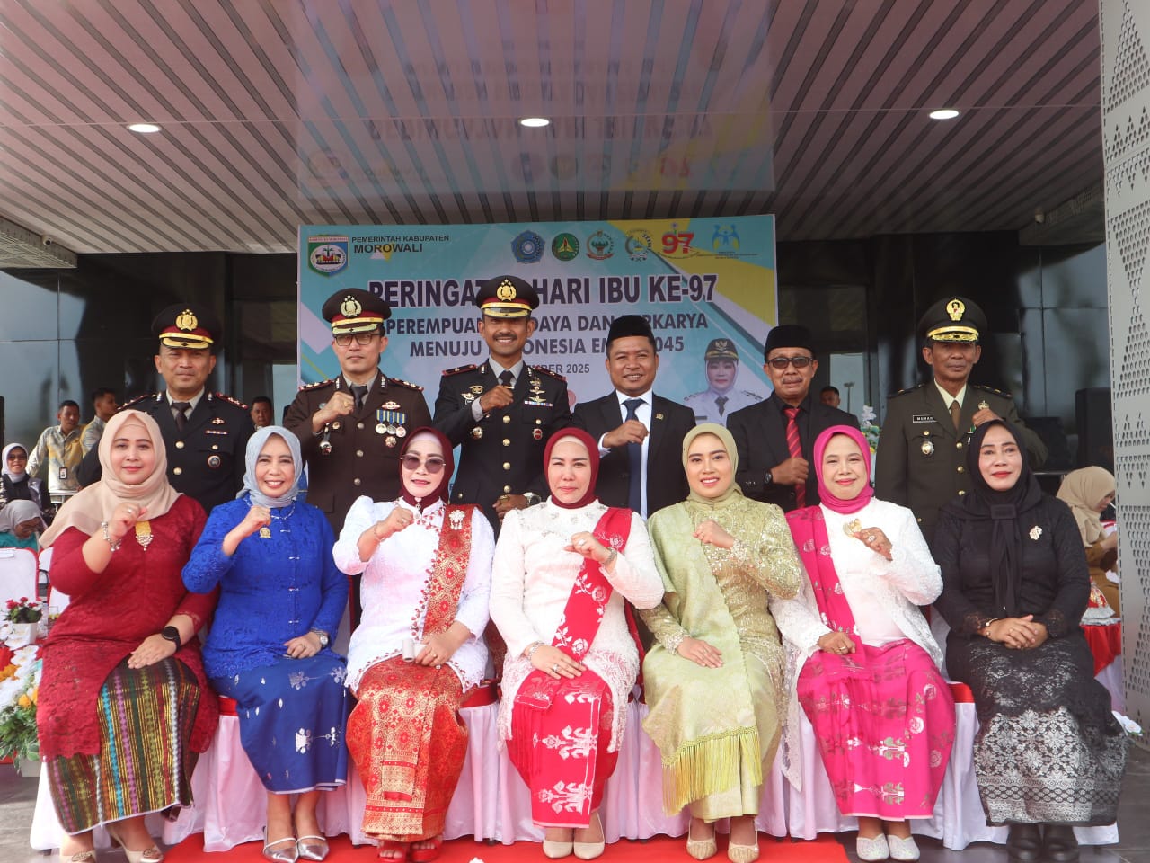 MEMERINGATI: Suasana memeringati Hari Ibu di Morowali.(FOTO: SUPRIYONO/RADAR PALU).