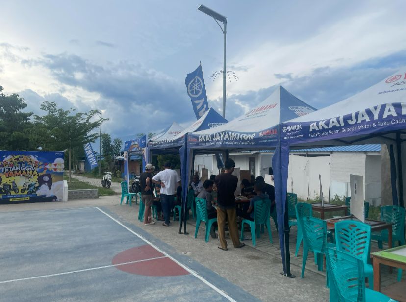 Yamaha melalui PT Akai Jaya Motor (Yamaha Sulawesi Tengah) sukses menggelar kegiatan kemasyarakatan bertajuk &ldquo;Tetangga Yamaha&rdquo; di kawasan Hunian Tetap (Huntap) Tondo, Kota Palu, Selasa (23/12/2025).